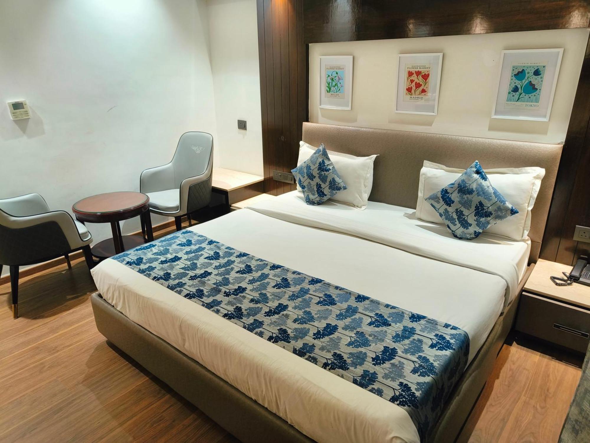 The Pearl, Center - Traveler's Choice Award Winner For 2025 Hotel 4*