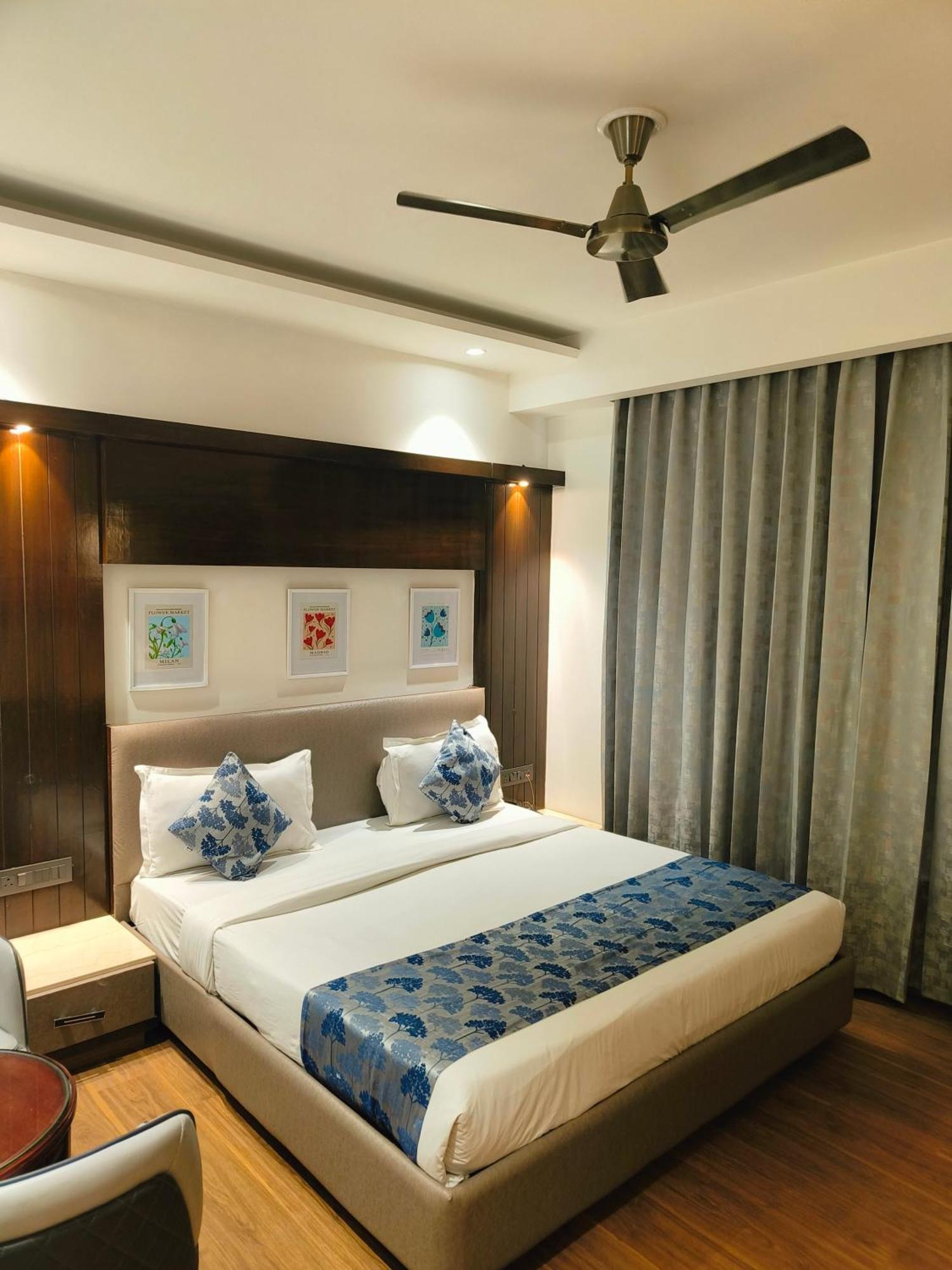 The Pearl, Center - Traveler's Choice Award Winner For 2025 Hotel 4*
