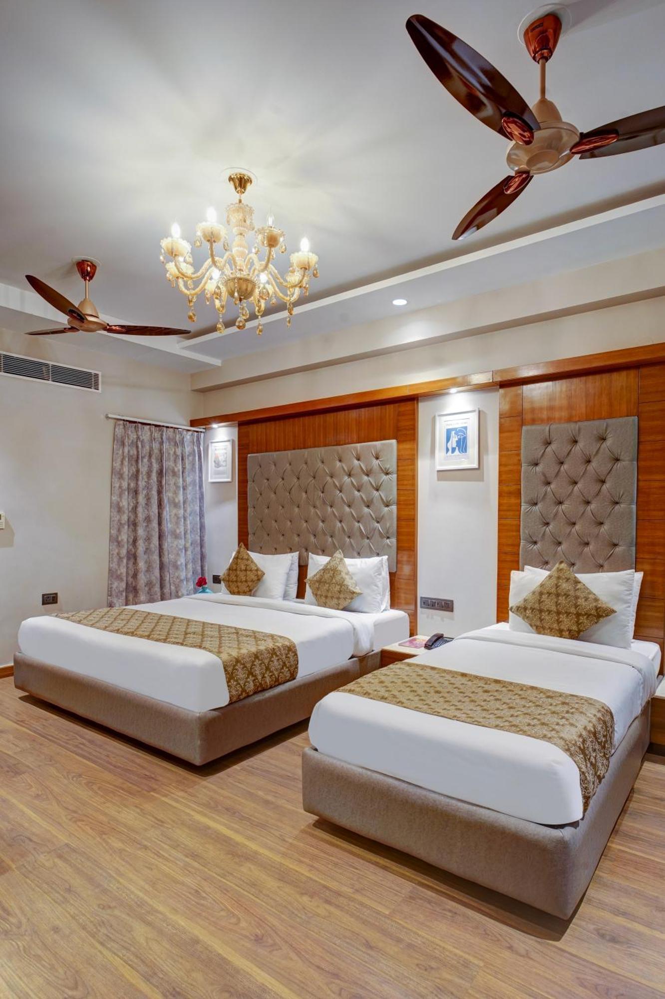 The Pearl - Free Airport Pickup - Traveler's Choice Award Winner For 2025 Hotel New Delhi