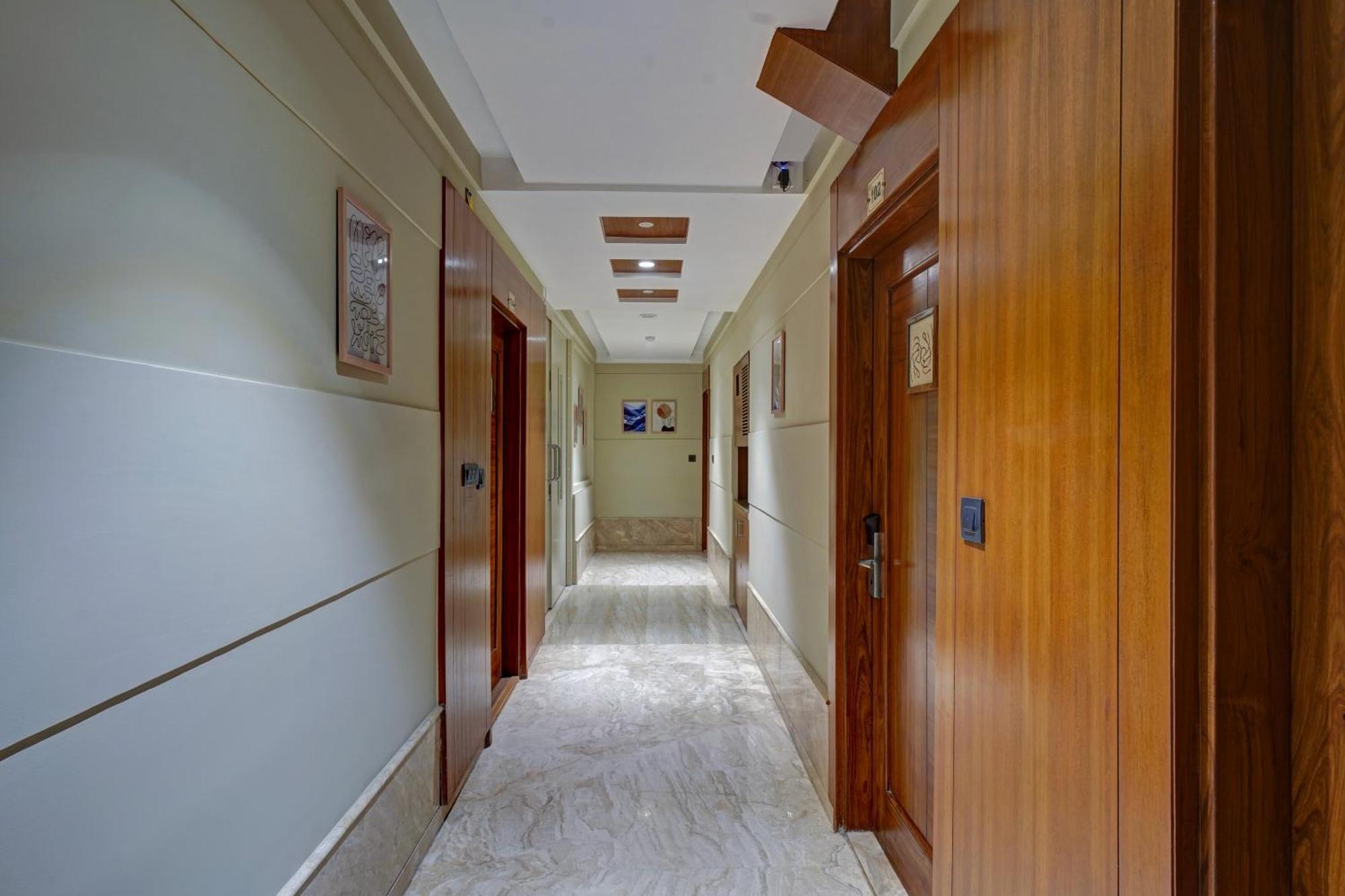 The Pearl - Free Airport Pickup - Traveler's Choice Award Winner For 2025 Hotel New Delhi