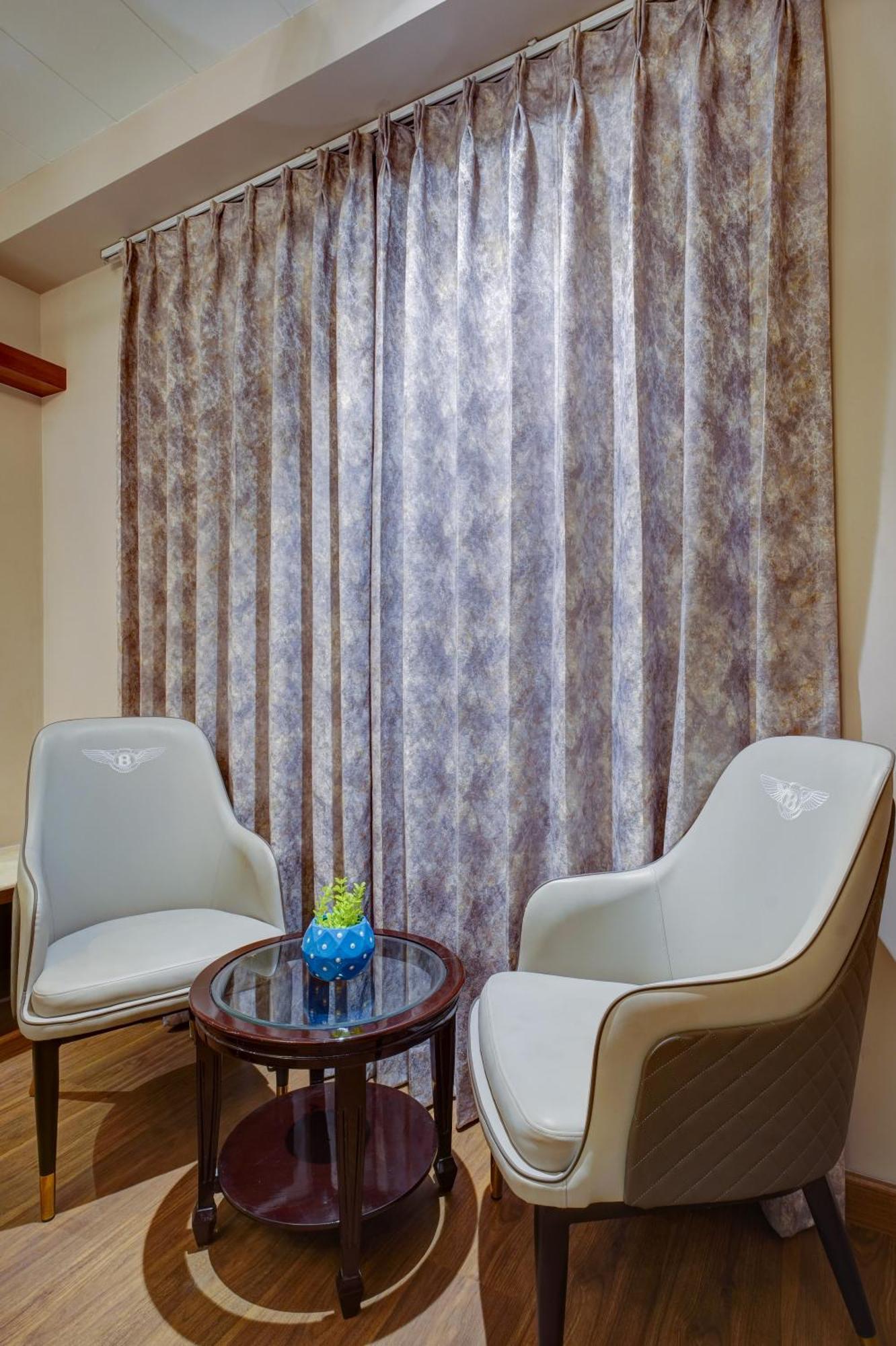 The Pearl, Center - Traveler's Choice Award Winner For 2025